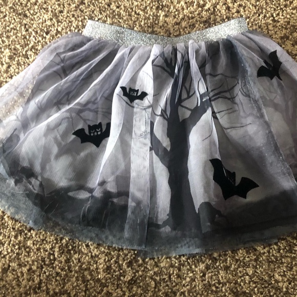 H&M Halloween Flared Tulle Skirt Skull Skeleton Size 2 - Picture 7 of 7